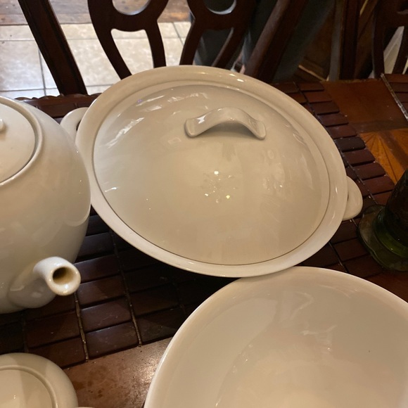 51 pc Hutschenreuther White China Flat Cream Soup Bowl Dinner Plate Tea Set - Picture 8 of 14